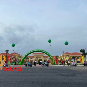 Cho Thuê Cổng Hơi 18Met Xanh Lá