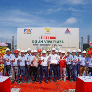 TỔ CHỨC LỄ CẤT NÓC DỰ ÁN VIVA PLAZA