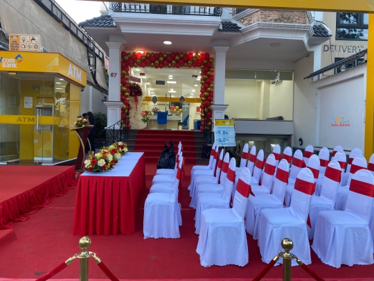 Tổ chức khai trương tại Song Hành