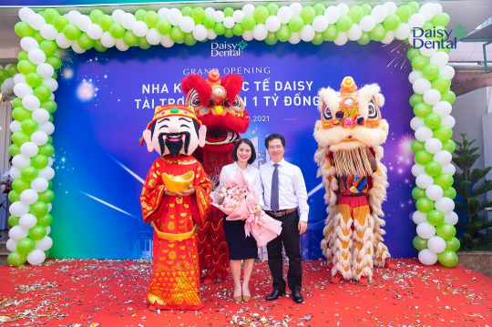 KHAI TRƯƠNG NHA KHOA QUỐC TẾ DAISY TẠI BÌNH DƯƠNG 